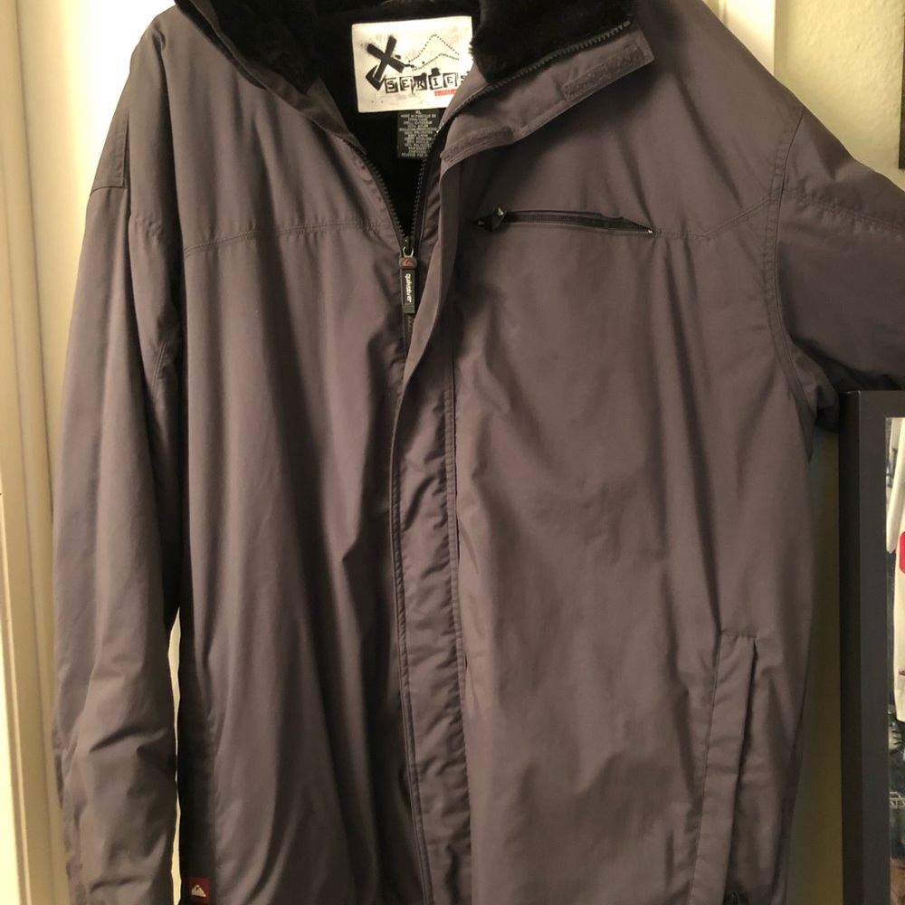 Snowboarding jacket